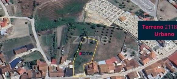 176m² Land in Carapinheira, Portugal No. 84133 3