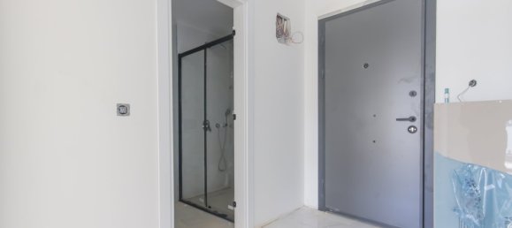 Appartement 1+1 à Mahmutlar, Turkey No. 32798 2