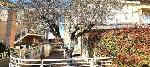 3 Schlafzimmer Wohnung in Castelnuovo Rangone, Italy, Nr. 197139 32
