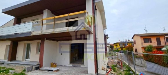 3 rooms Villa in Pozzolengo, Italy No. 37230 14