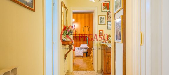 4 rooms Penthouse in Uzzano, Italy No. 178269 15