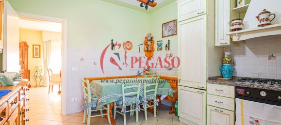 4 rooms Penthouse in Uzzano, Italy No. 178269 14