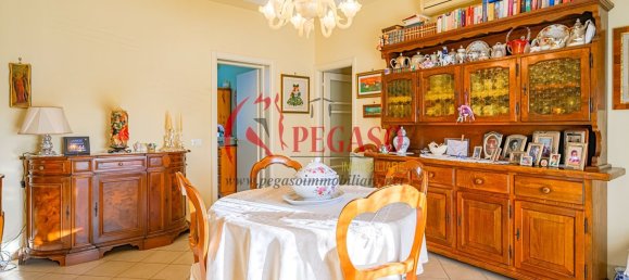 4 rooms Penthouse in Uzzano, Italy No. 178269 5