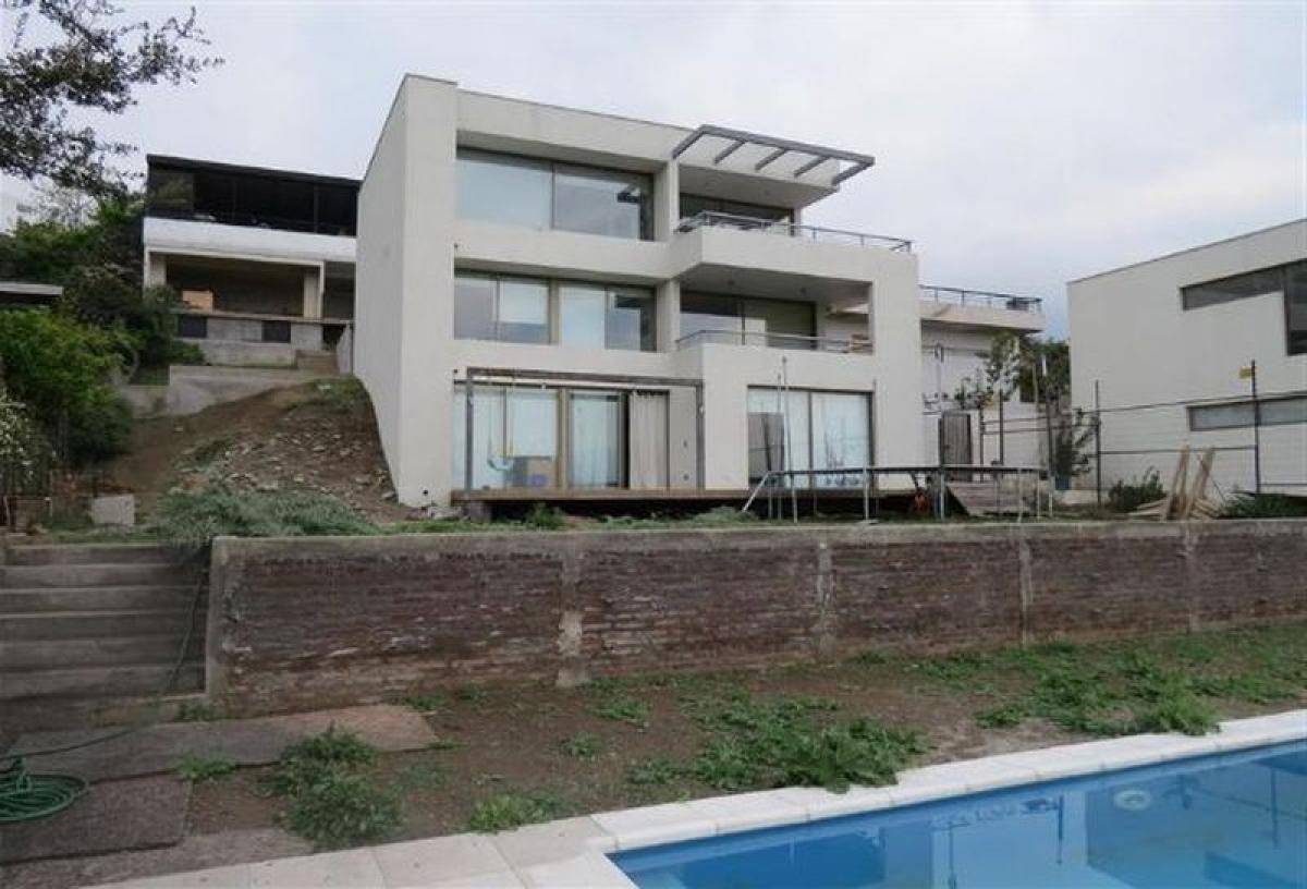 5 bedrooms House in Santiago, Chile No. 5342