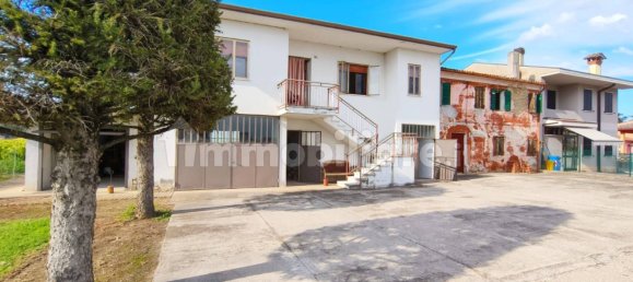 6 Schlafzimmer Villa in Cerea, Italy, Nr. 363940 20