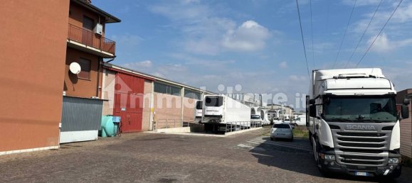 Armazém de 5 divisões em Trezzo sull'Adda, Italy N.º 250850 6