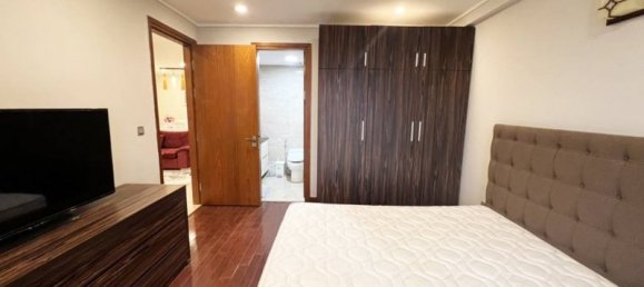 3 bedrooms Apartment in Tay Ho, Vietnam No. 487 12