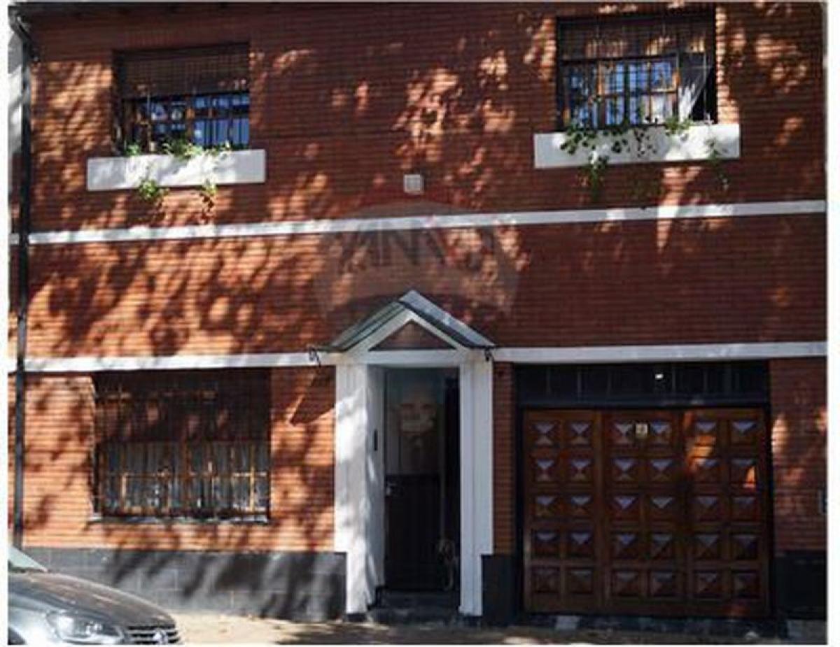 3 bedrooms House in Buenos Aires, Argentina No. 84112