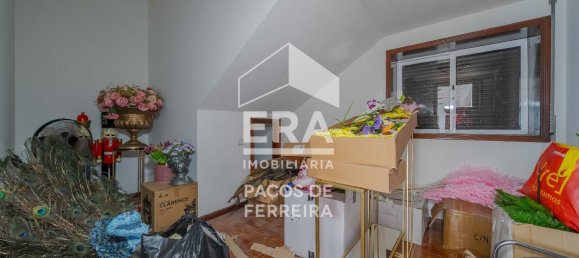 Propriété commerciale à Carvalhosa, Portugal 853m² No. 86209 15