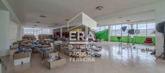 Propriété commerciale à Carvalhosa, Portugal 853m² No. 86209 7