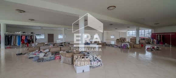 Propriété commerciale à Carvalhosa, Portugal 853m² No. 86209 8