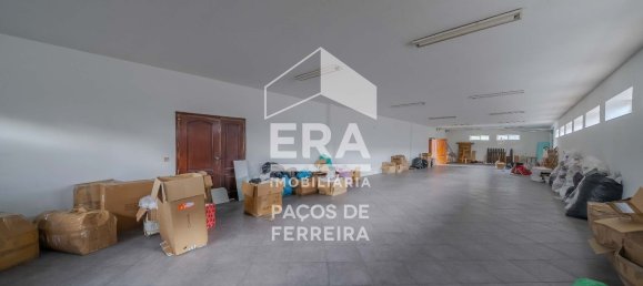 Propriété commerciale à Carvalhosa, Portugal 853m² No. 86209 24