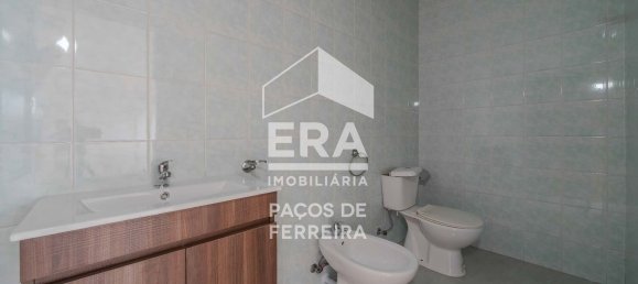 Propriété commerciale à Carvalhosa, Portugal 853m² No. 86209 12