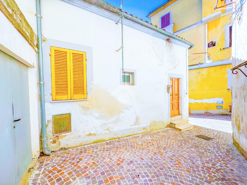 2 Schlafzimmer Haus in Chieti, Italy, Nr. 358664