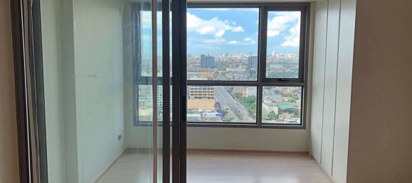 1 bedroom Condo in Thonburi, Thailand No. 9482 2