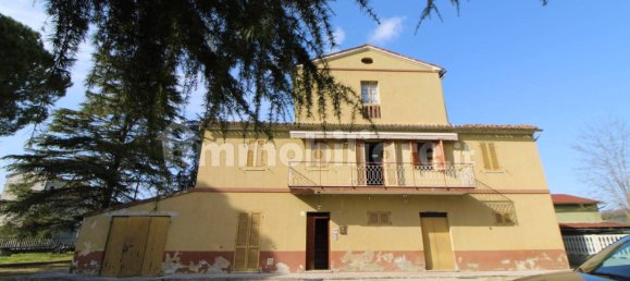 5 bedrooms House in Maiolati Spontini, Italy No. 209262 32