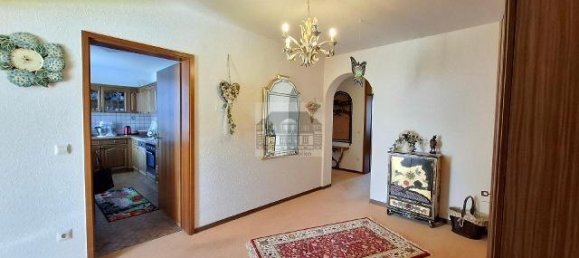 Apartamento de 3 habitaciónes en Baden-Baden, Germany No. 42680 2