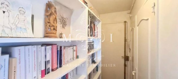 1 bedroom Apartment in Vincennes, France No. 322102 5