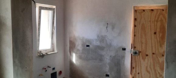 Estudio en Borgonovo Val Tidone, Italy No. 251467 10