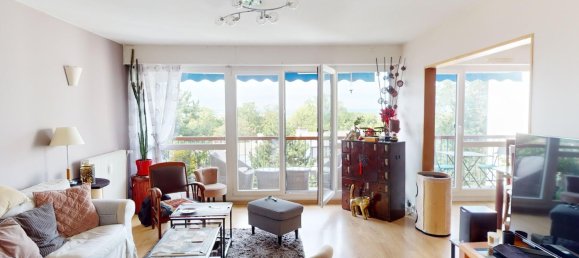 3 bedrooms Apartment in Taverny, France No. 131432 4