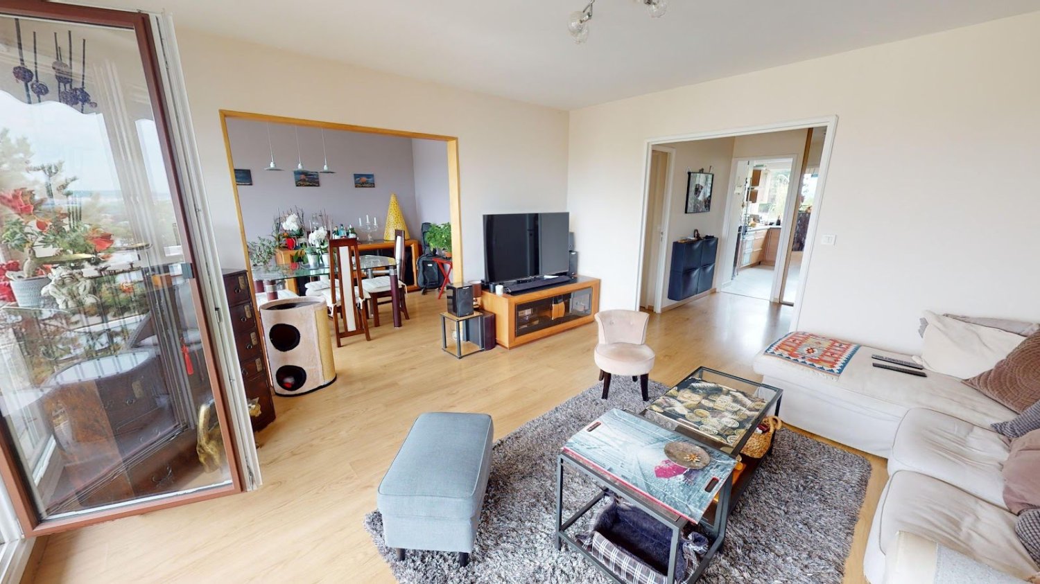 3 bedrooms Apartment in Taverny, France No. 131432