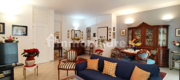 2 chambres Appartement à Genoa, Italy No. 147087 5