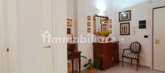 2 chambres Appartement à Genoa, Italy No. 147087 11