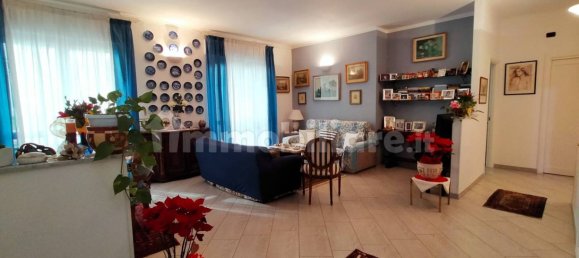 2 chambres Appartement à Genoa, Italy No. 147087 4