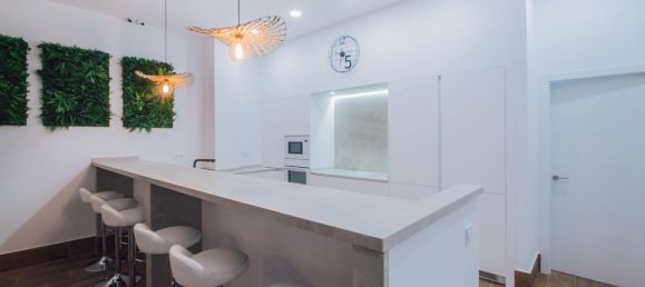 320m² Commercial property in Alicante, Spain No. 283430 27