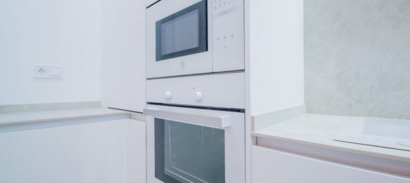 320m² Commercial property in Alicante, Spain No. 283430 18