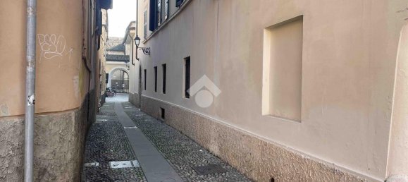 2 rooms Apartment in Brescia, Italy No. 26307 5