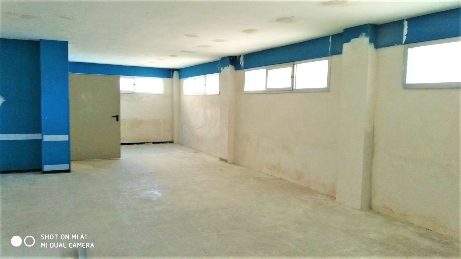 Gewerbliche Immobilie in Bari, Italy 303m², Nr. 358081