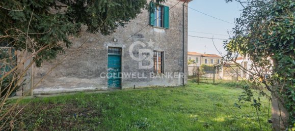 12 rooms House in Ravenna, Italy No. 96033 7