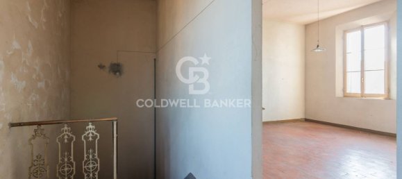 12 rooms House in Ravenna, Italy No. 96033 17