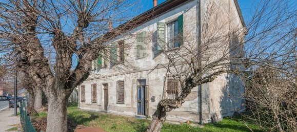 12 rooms House in Ravenna, Italy No. 96033 4