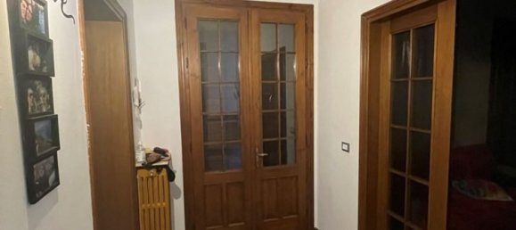 5 bedrooms Villa in Moglia, Italy No. 362847 2