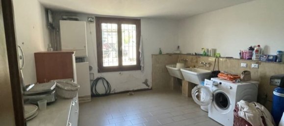 5 bedrooms Villa in Moglia, Italy No. 362847 21