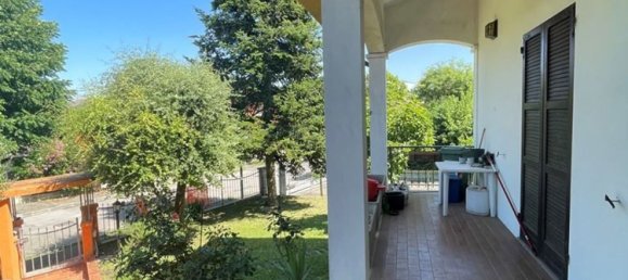 5 bedrooms Villa in Moglia, Italy No. 362847 16