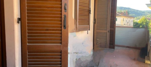 3 Schlafzimmer Wohnung in Buggiano, Italy, Nr. 338516 10