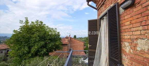 3 Schlafzimmer Villa in Chiusi, Italy, Nr. 89622 20