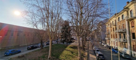 Apartamento de 4 habitaciónes en Pinerolo, Italy No. 143743 13