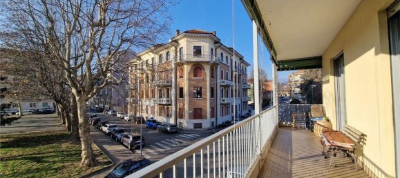 Apartamento de 4 habitaciónes en Pinerolo, Italy No. 143743 12