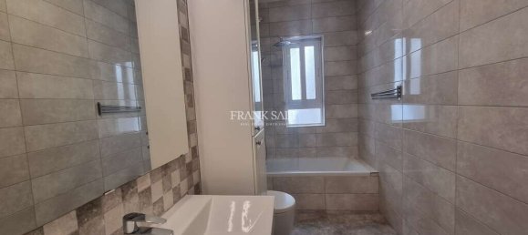 Apartamento T3 em Sliema, Malta N.º 11730 23
