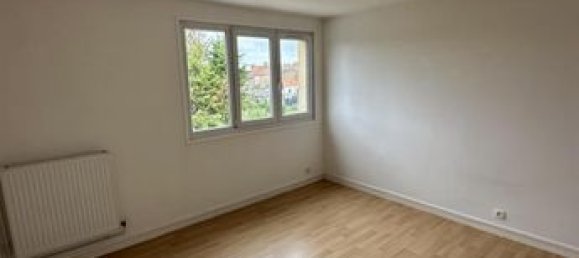 3 bedrooms House in Coudekerque-Branche, France No. 277639 9