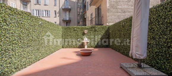 2 bedrooms Apartment in Milan, Italy No. 316598 2