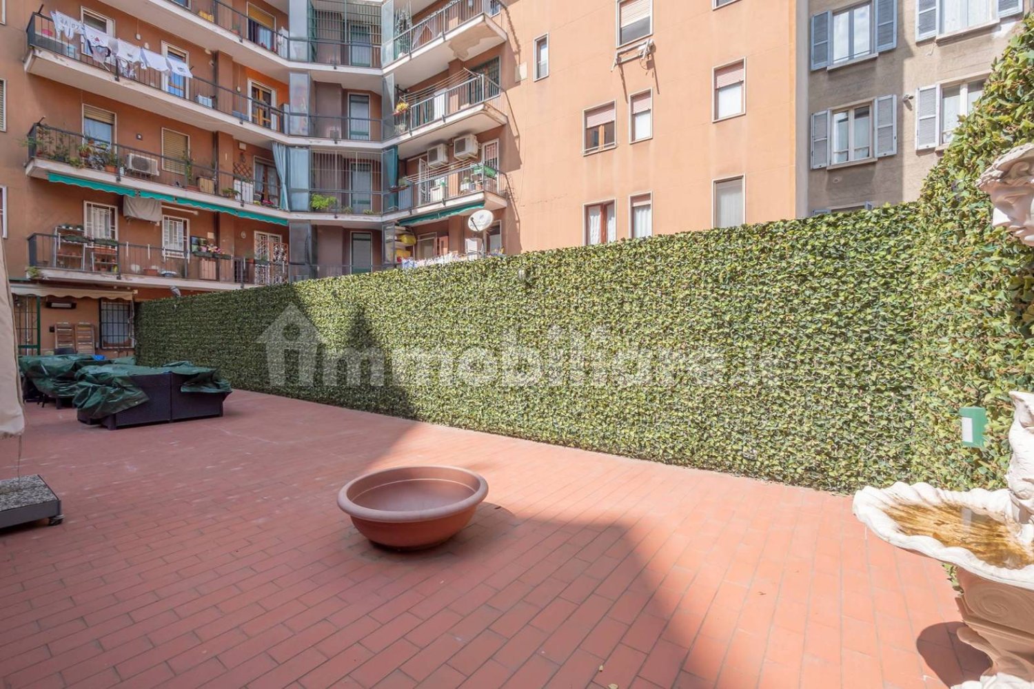 2 bedrooms Apartment in Milan, Italy No. 316598