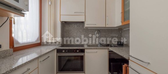 2 bedrooms Apartment in Milan, Italy No. 316598 16