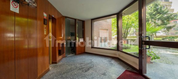 2 bedrooms Apartment in Milan, Italy No. 316598 22