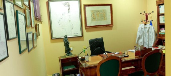 5 dormitorios apartamento en venta en Madrid, Comunidad de Madrid, Spain № 365440 11