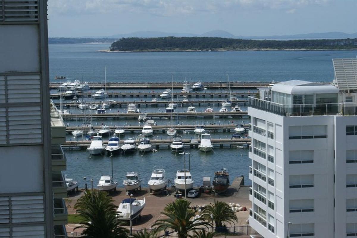 2 bedrooms Apartment in Maldonado, Uruguay No. 3584